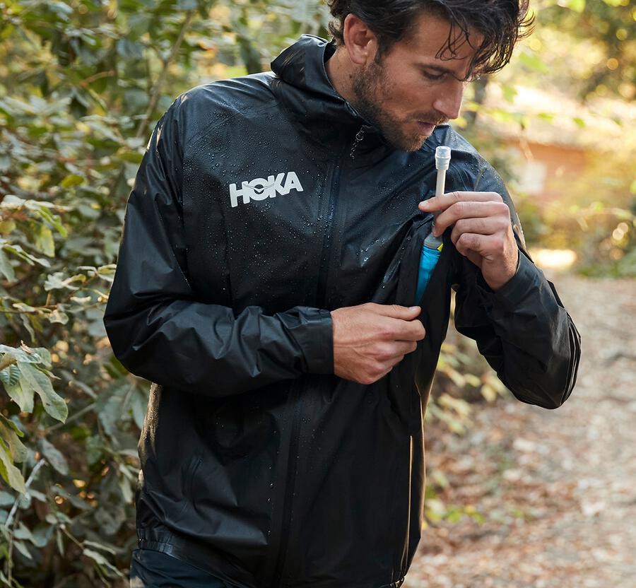 Jackets Mens - Hoka One One GORE-TEX Shakedry™ Run - Black - PBSHWGT-07